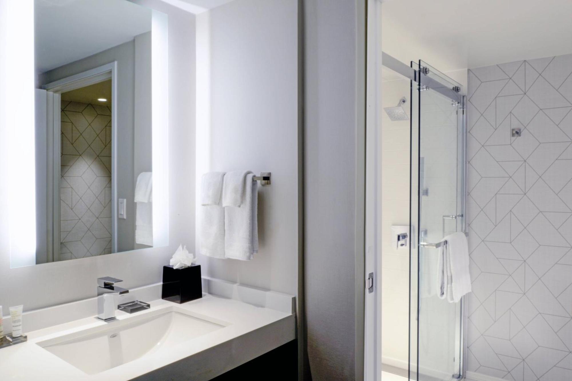 Long Beach Marriott Kültér fotó